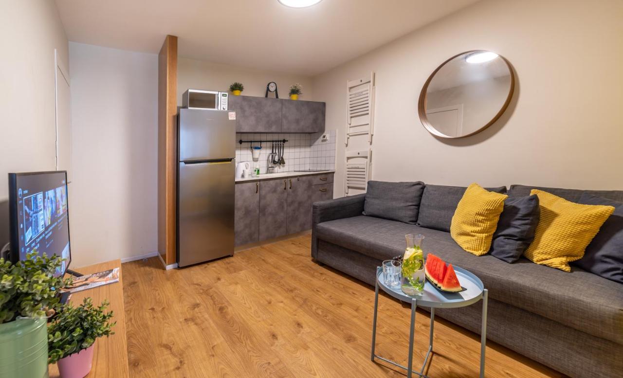 One Bedroom Apartment By Stay Eilat - Sheshet Hayamim Street Bagian luar foto